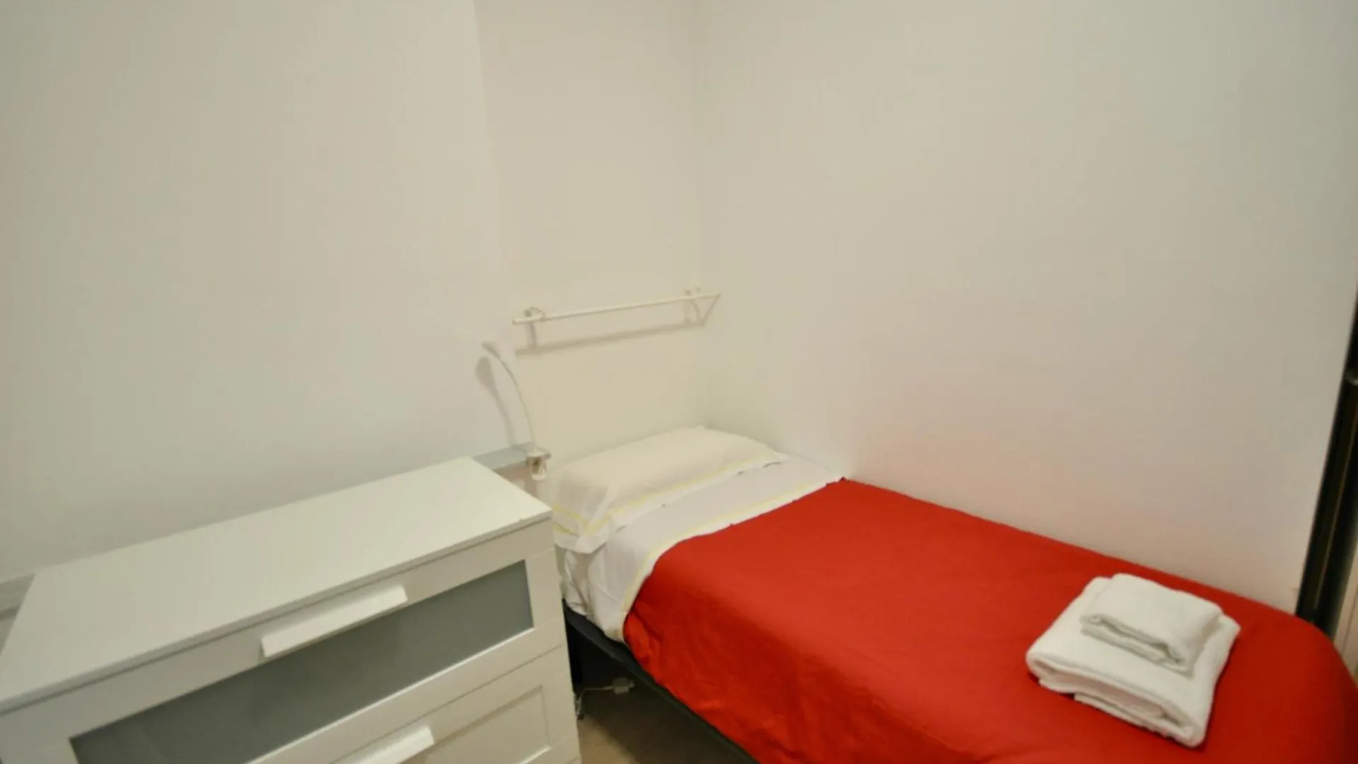 H2Ome Lagaccio 4 Rooms, 2 Bathrooms, Ac, Near Principe Station Genoa
