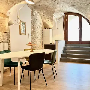  Appartamento Ad - Sorella Luna Boutique Italia