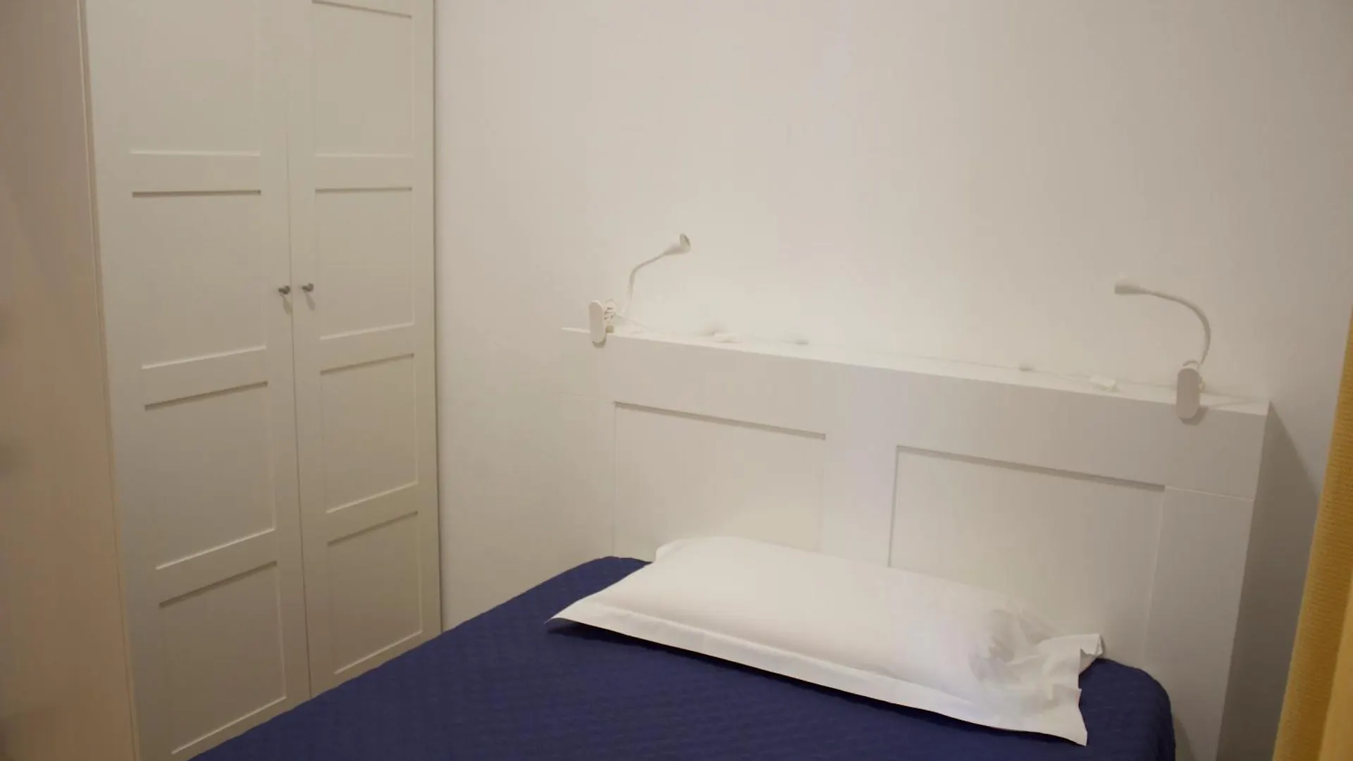 H2Ome Lagaccio 4 Rooms, 2 Bathrooms, Ac, Near Principe Station Genoa Apartment