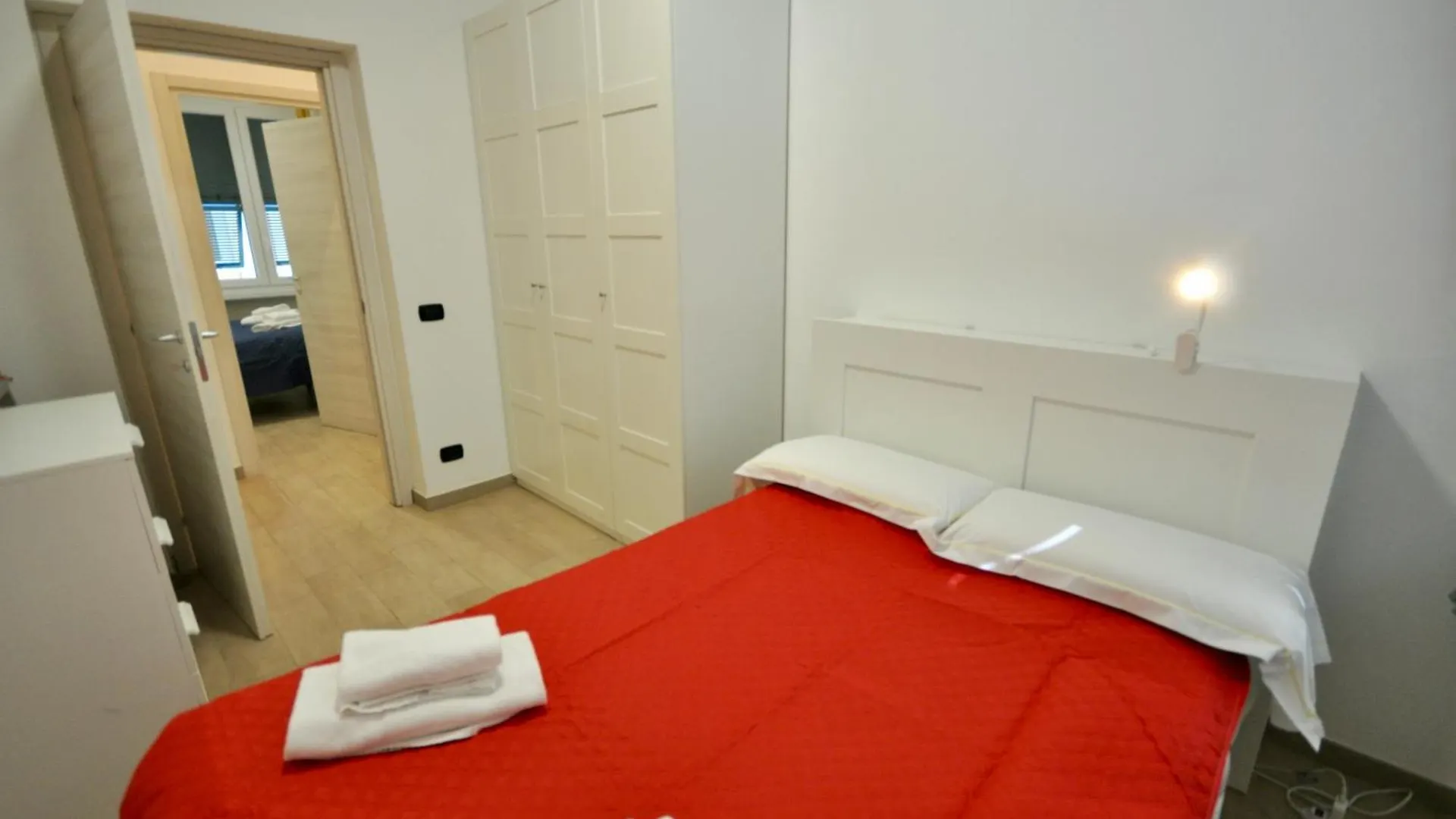 H2Ome Lagaccio 4 Rooms, 2 Bathrooms, Ac, Near Principe Station Genoa 0*,  Italy